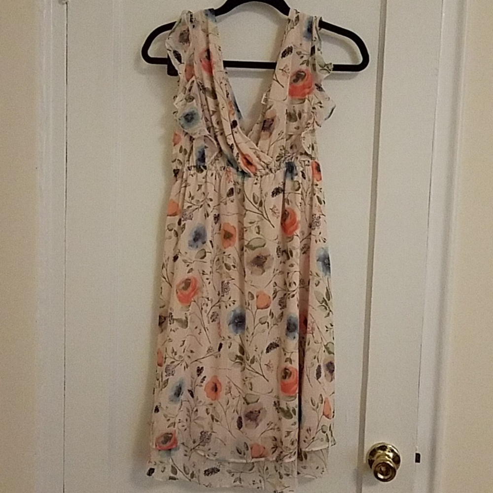 Jessica Simpson maternity dress